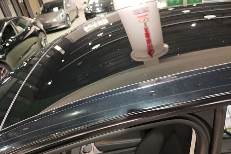 Tesla Model Y 2024 car image #25