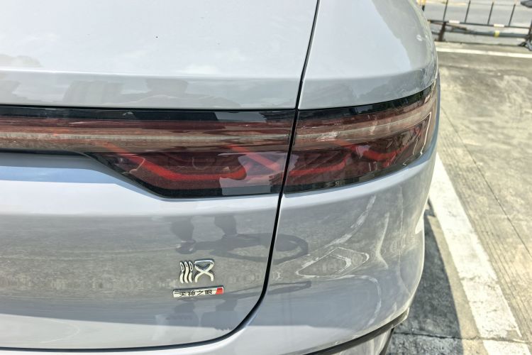 BYD Han 2025 car image #8