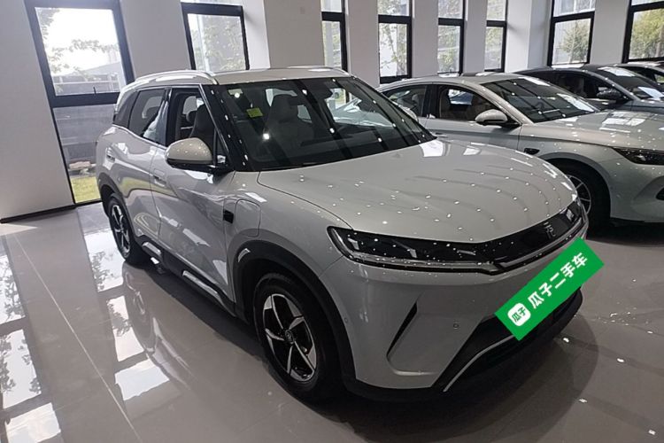 BYD YuanUP 2025 #4 BYD YuanUP 2025 car image #4