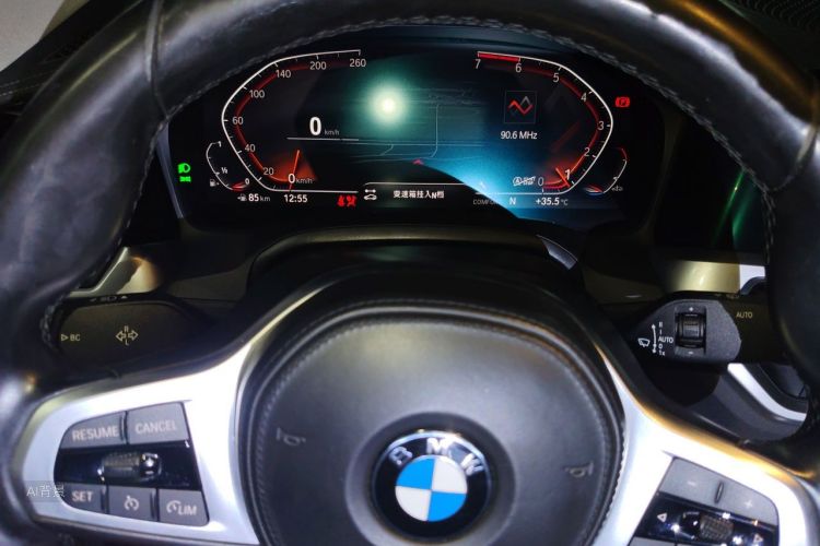 BMW 3 Series 2021 car image #13