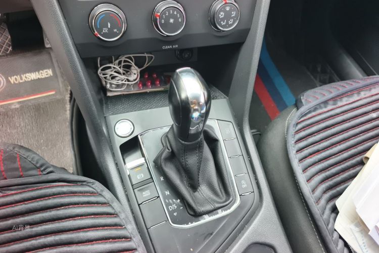 Volkswagen Tharu 2022 car image #16