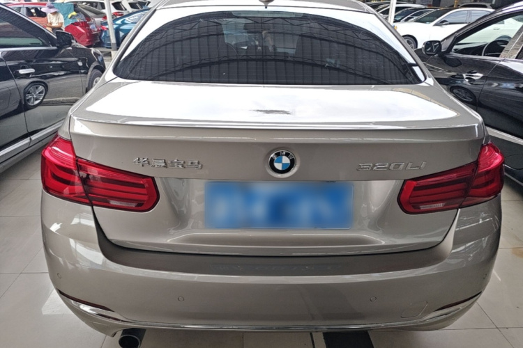 BMW 3 Series 2016 car image #6