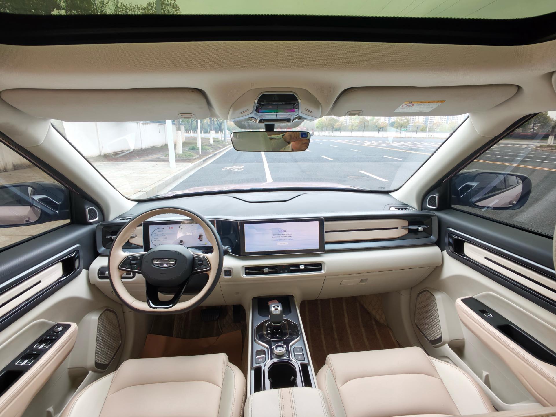 GEELY ICON 2023 car image #6