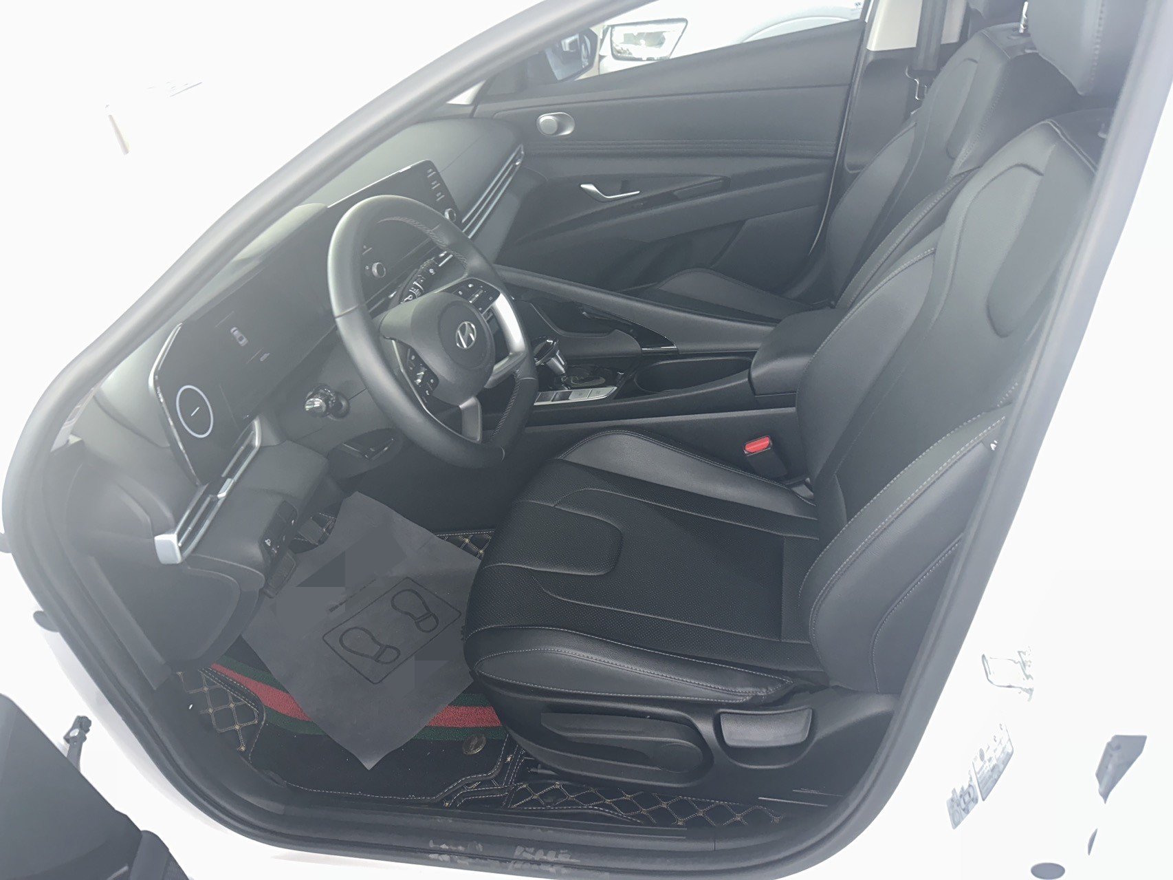 Hyundai Elantra 2024 car image #4