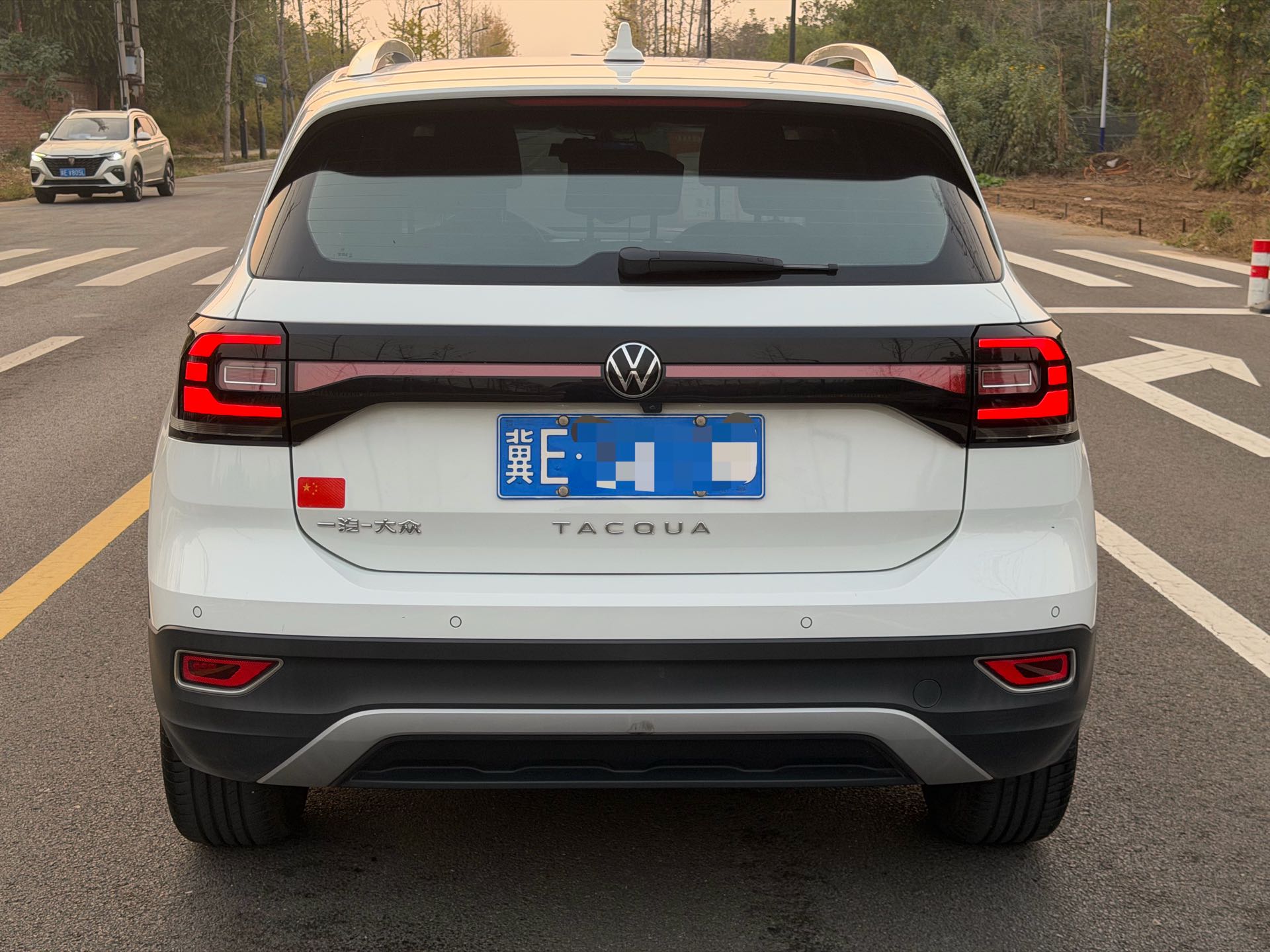 Volkswagen Tacqua 2021 #7 Volkswagen Tacqua 2021 car image #7
