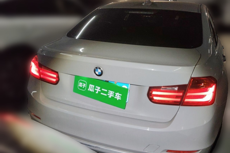 BMW 3 Series 2015 car image #6