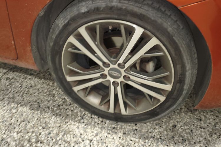 Chery Arrizo 5 2016 изображение автомобиля #9