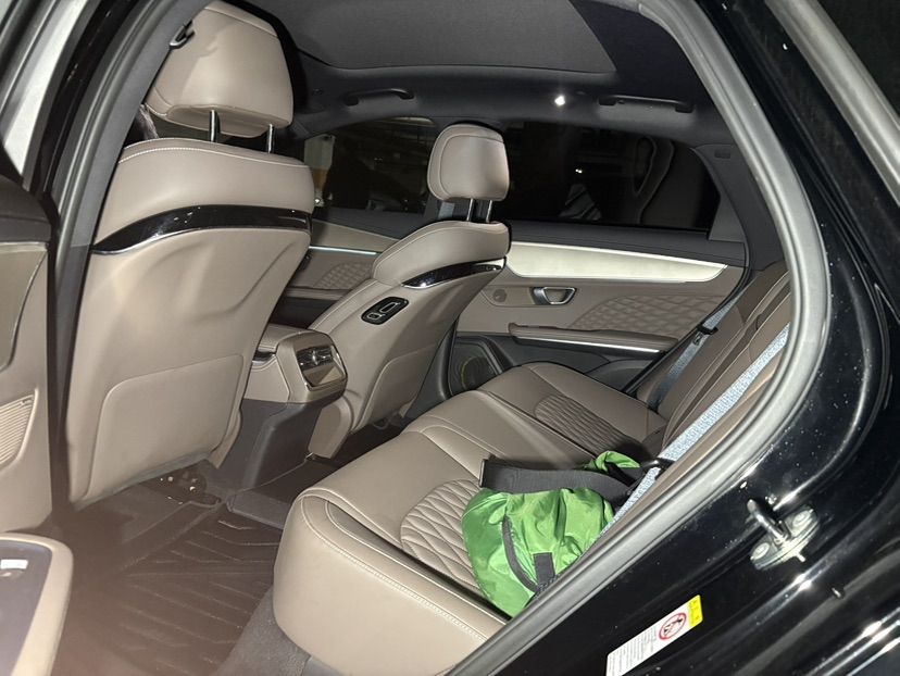 BYD Han 2024 #2 BYD Han 2024 car image #2