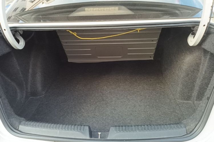 Volkswagen Santana 2016 #21 Volkswagen Santana 2016 car image #21