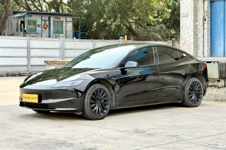 Tesla Model 3 2023 #2 Tesla Model 3 2023 immagine di auto #2