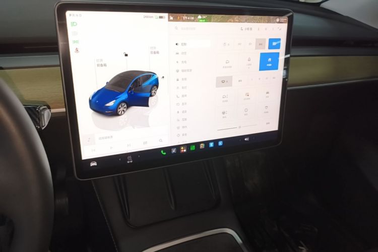 Tesla Model Y 2022 #17 Tesla Model Y 2022 car image #17