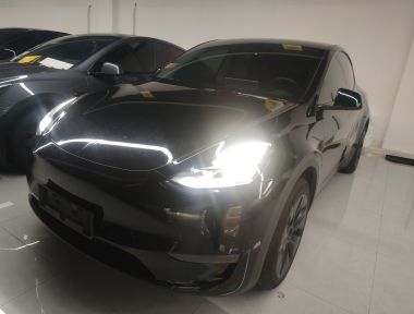 Tesla Model Y 2023 Tesla Model Y 2023 car image
