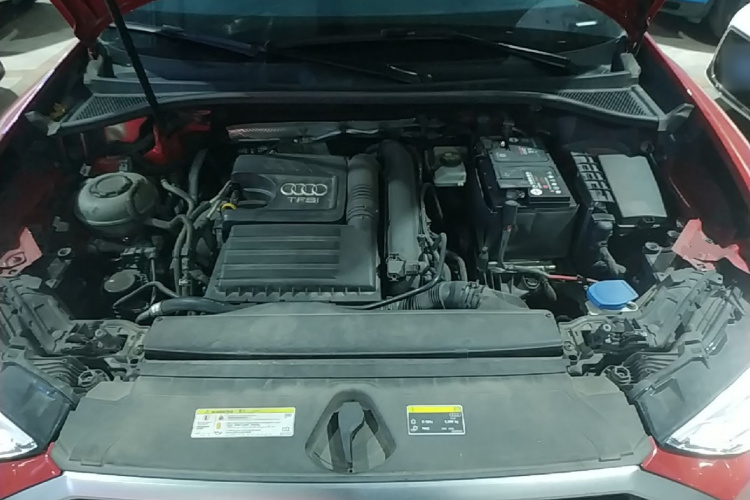 Audi Q3 2021 immagine di auto #20