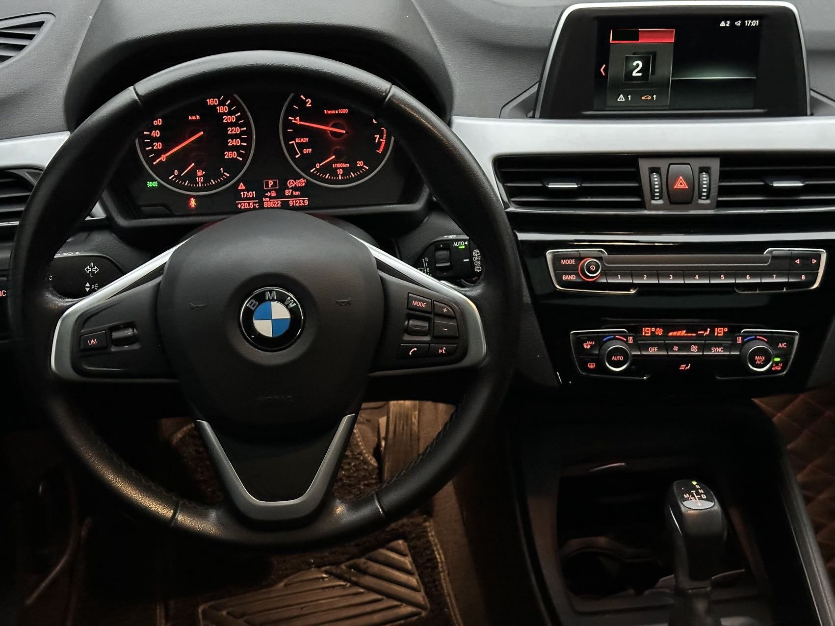 BMW X1 2017 car image #10