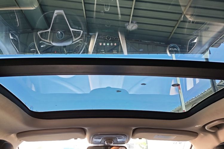 BYD Yuan New Energy 2019 car image #18
