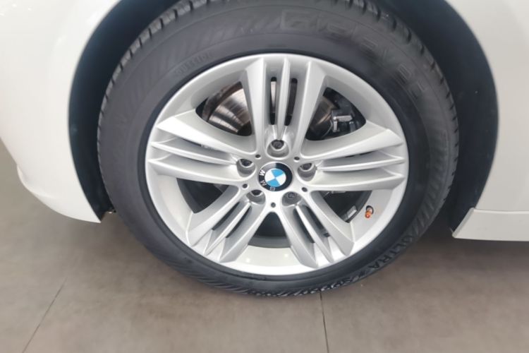 BMW 3 Series 2017 image de voiture #9