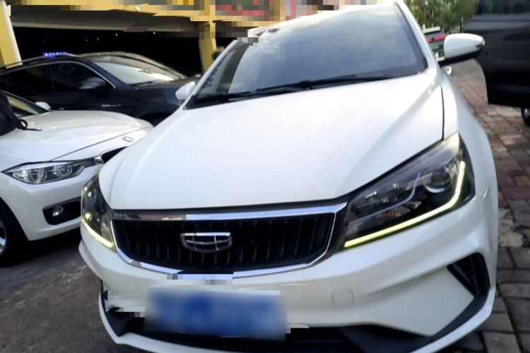 GEELY Emgrand 2021 car image #3