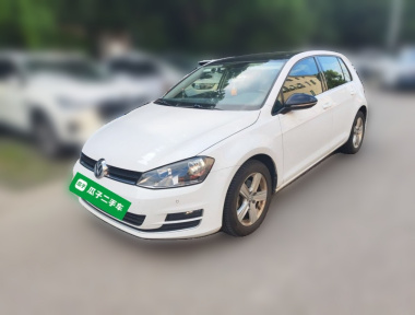Volkswagen Golf 2017 car image 