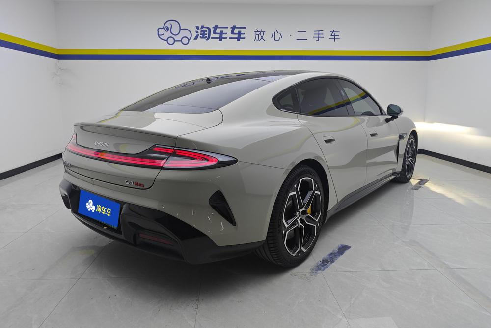MI SU7 2024 car image #3