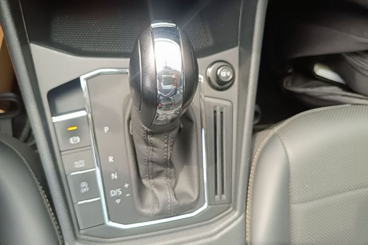Volkswagen Lavida 2022 #14 Volkswagen Lavida 2022 car image #14