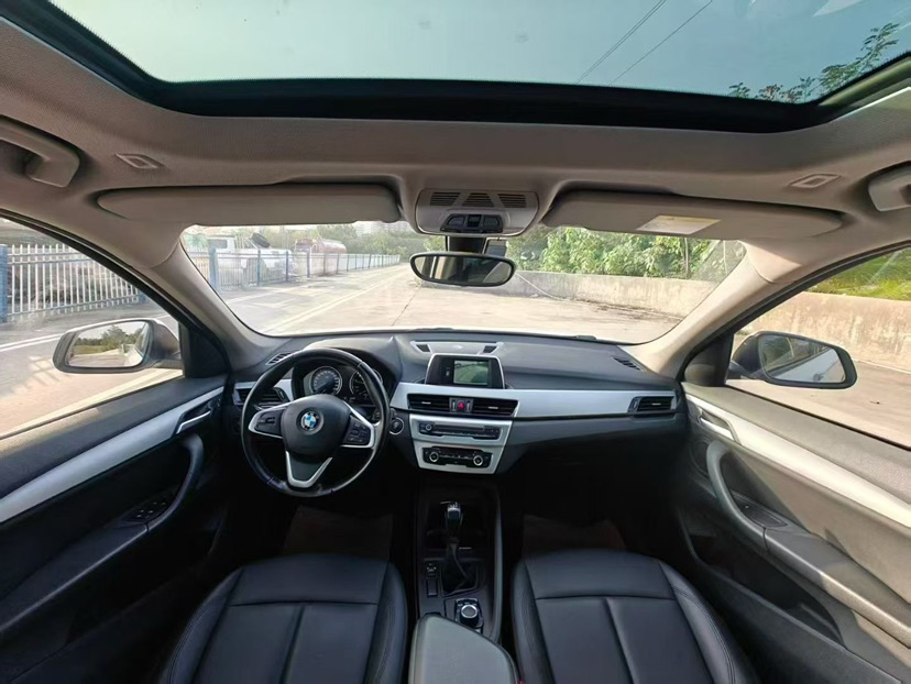 BMW X1 2018 #2 BMW X1 2018 car image #2