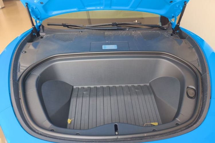 2026 #22 2026 imagen de coche #22