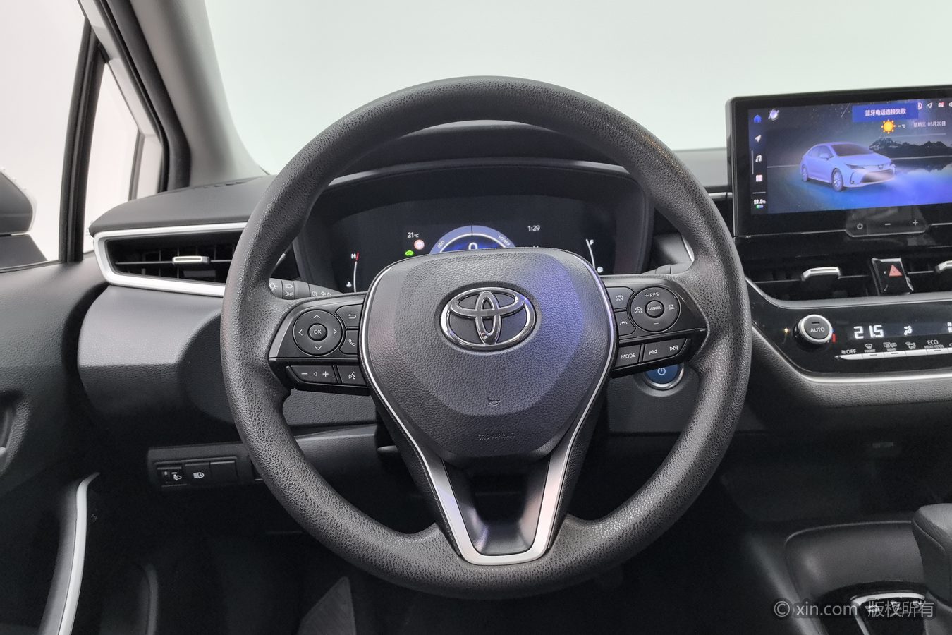 Toyota Corolla 2023 car image #11