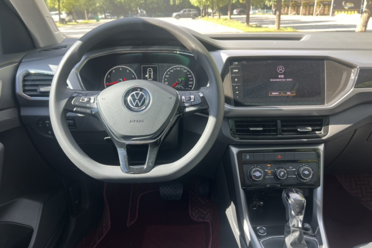 Volkswagen T-Cross 2021 car image #19