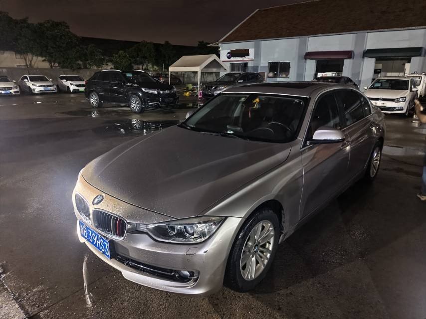 BMW 3 Series 2013 car image 