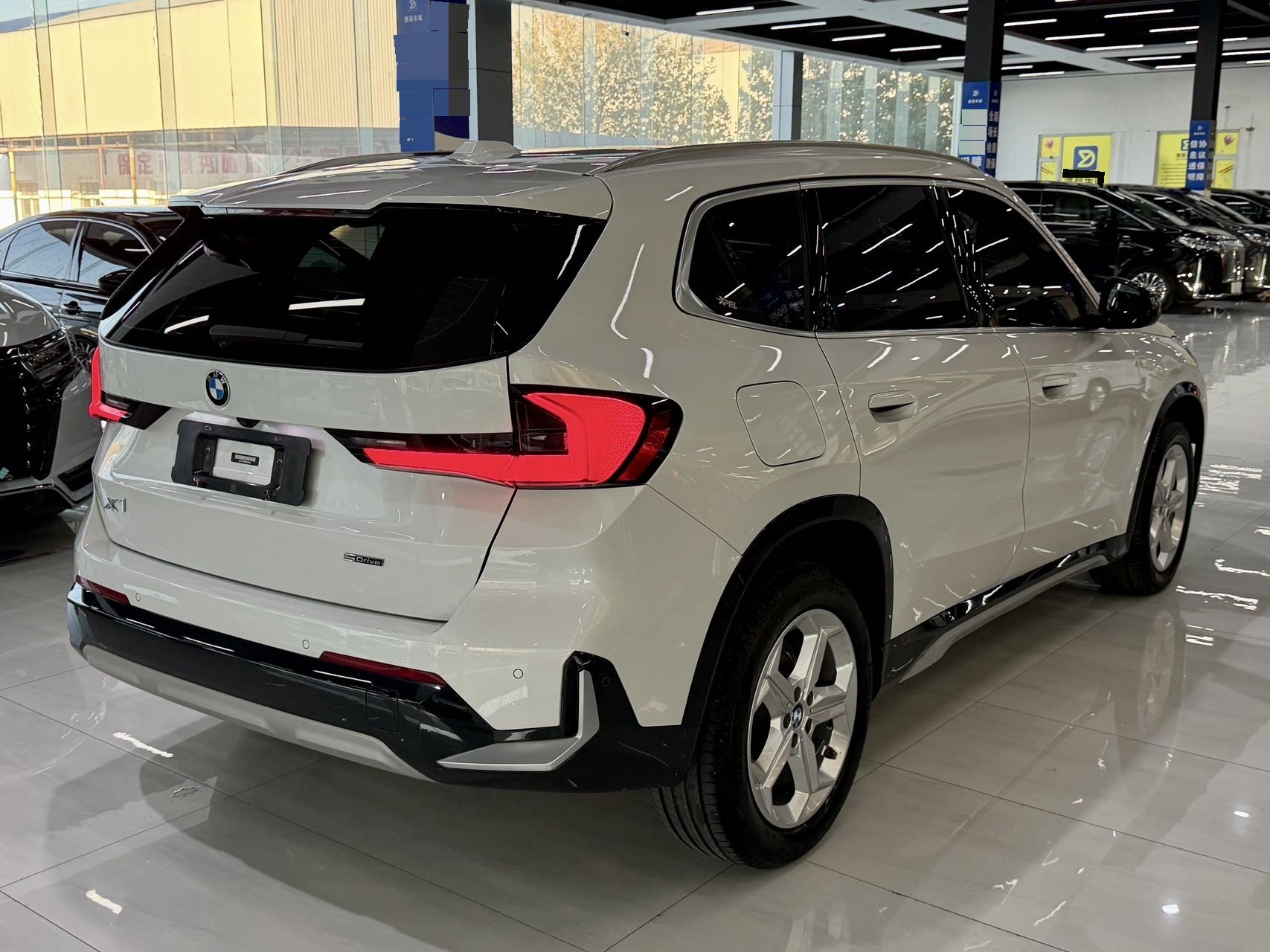 BMW X1 2023 #10 BMW X1 2023 car image #10