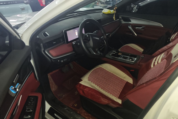 Jetour X70 PLUS 2024 #16 Jetour X70 PLUS 2024 car image #16