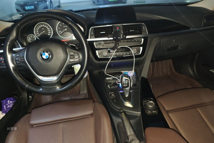 BMW 3 Series 2018 immagine di auto #11