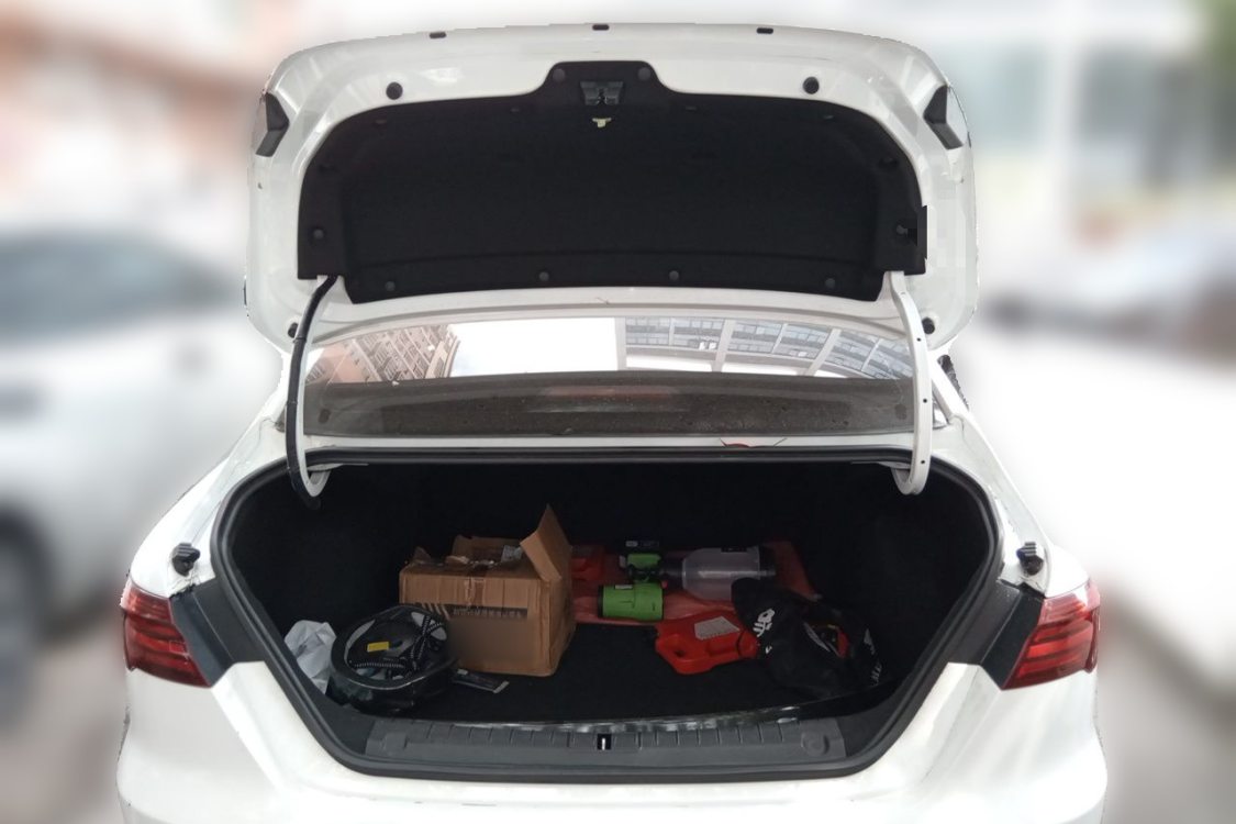 GEELY Binray 2020 car image #8