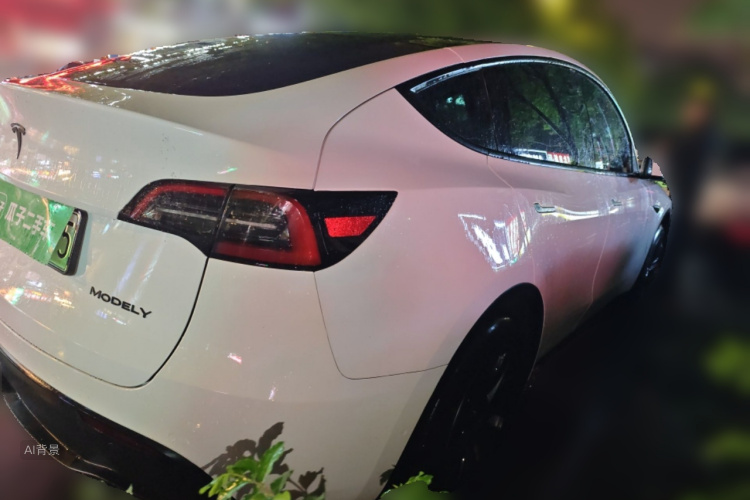 Tesla Model Y 2023 #7 Tesla Model Y 2023 car image #7