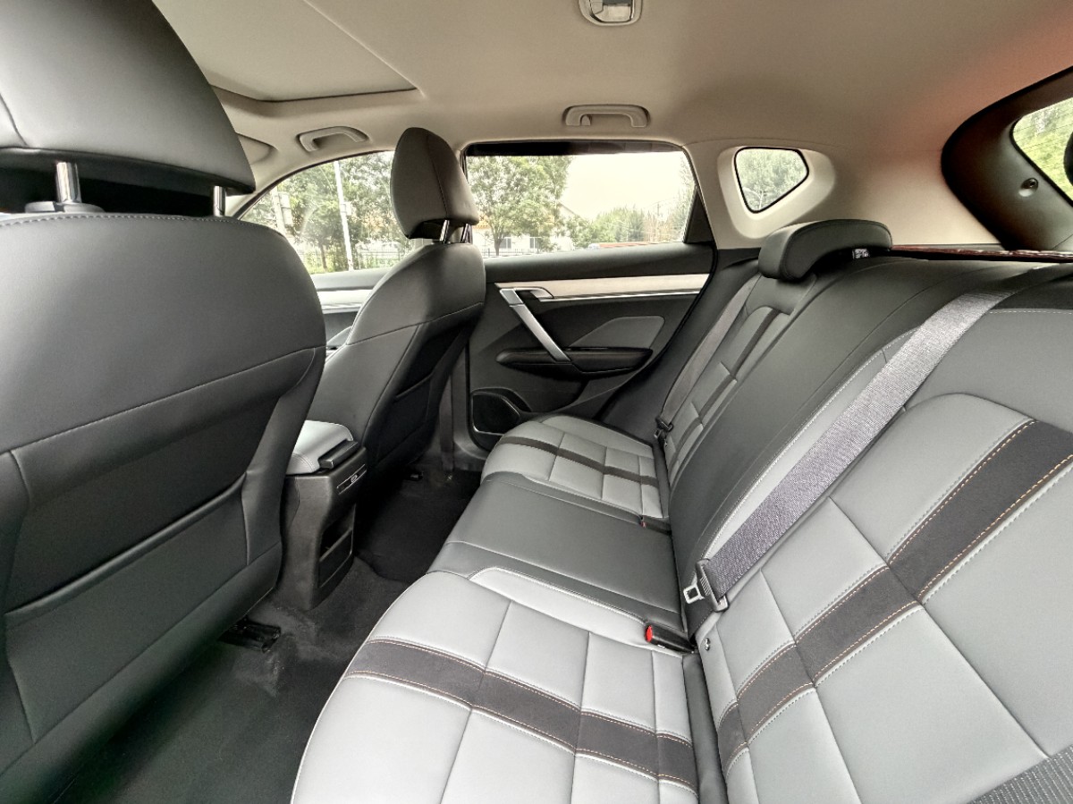 GEELY Coolray 2023 car image #5