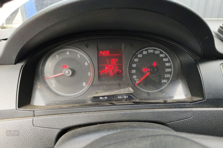 Volkswagen Santana 2017 #13 Volkswagen Santana 2017 car image #13