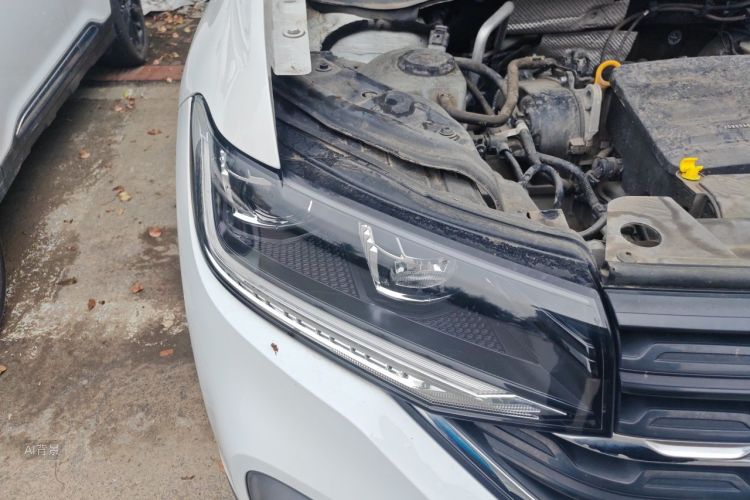 Volkswagen Tacqua 2021 car image #8