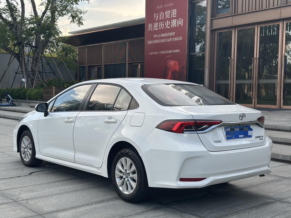 Toyota Corolla 2023 صورة سيارة #4