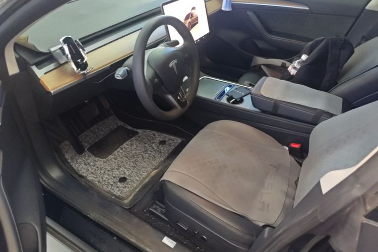 Tesla Model 3 2023 #15 Tesla Model 3 2023 car image #15
