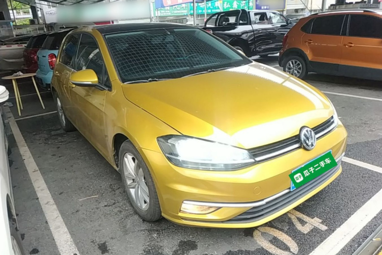 Volkswagen Golf 2018 immagine di auto #4