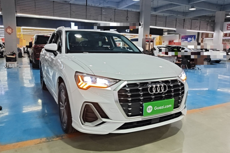 Audi Q3 2020 #4 Audi Q3 2020 car image #4