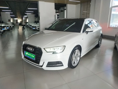 Audi A3 2018 car image 