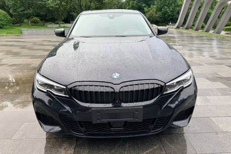 BMW 3 Series 2022 car image #3