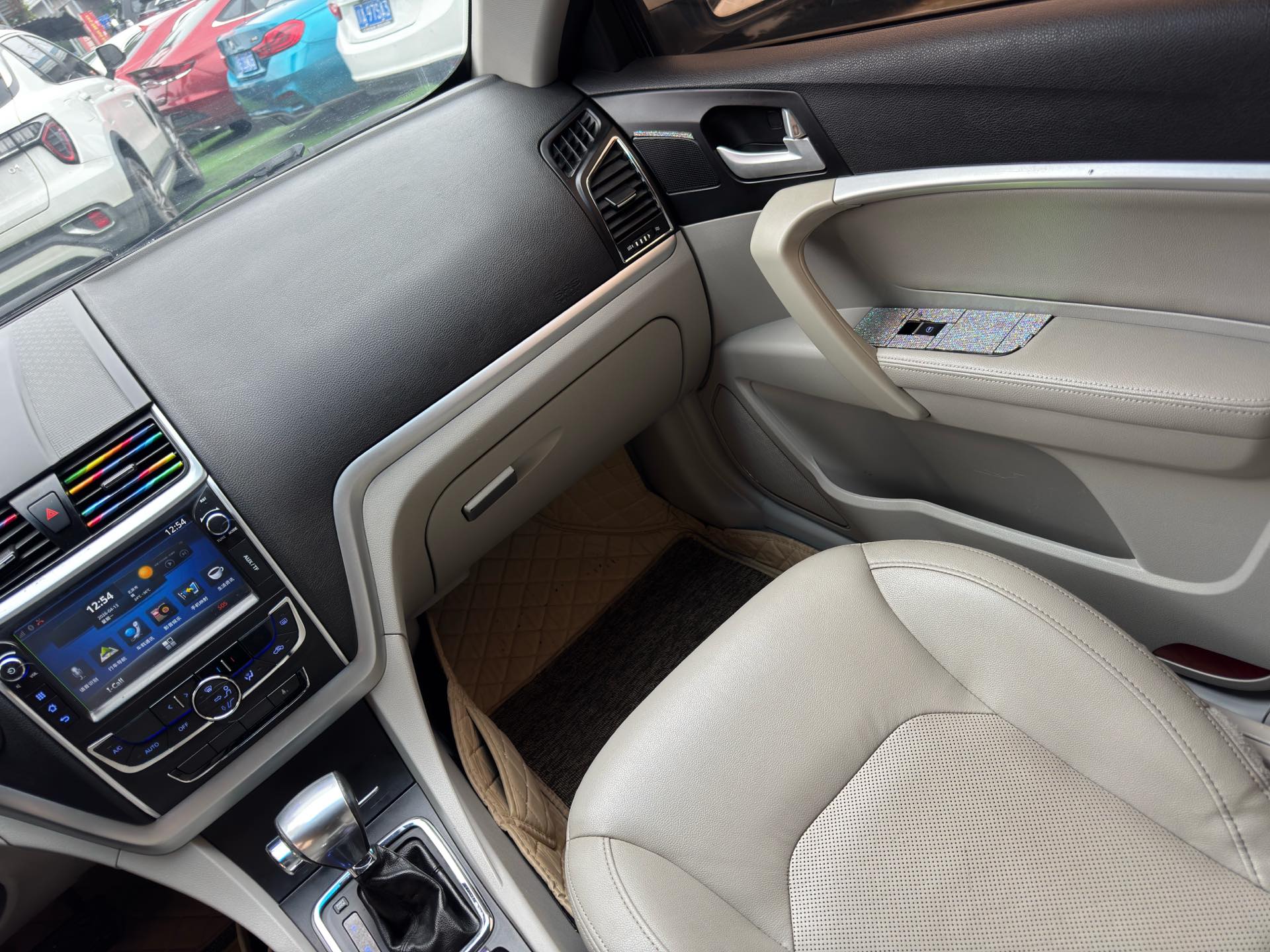 GEELY Emgrand 2015 صورة سيارة #16