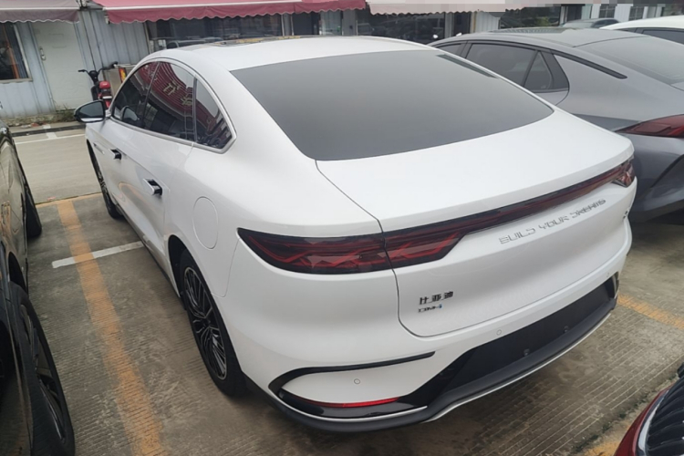 BYD Han 2022 car image #5