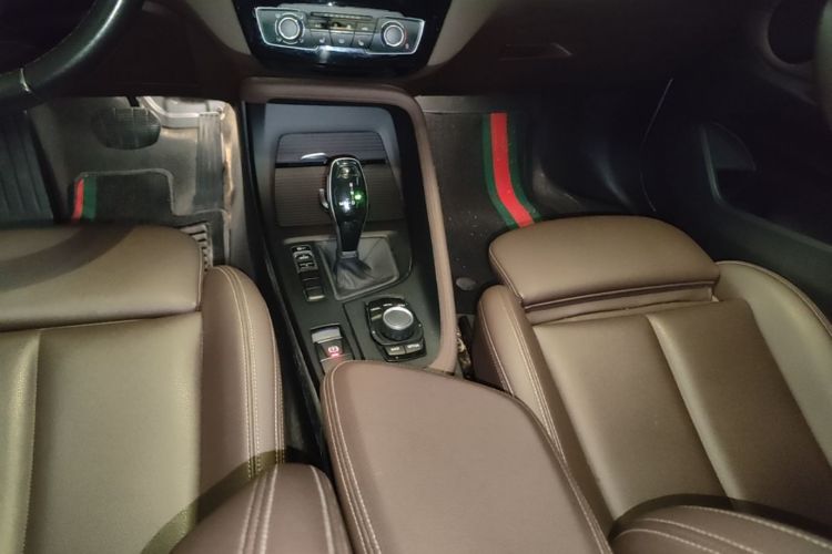 BMW X1 2020 immagine di auto #14