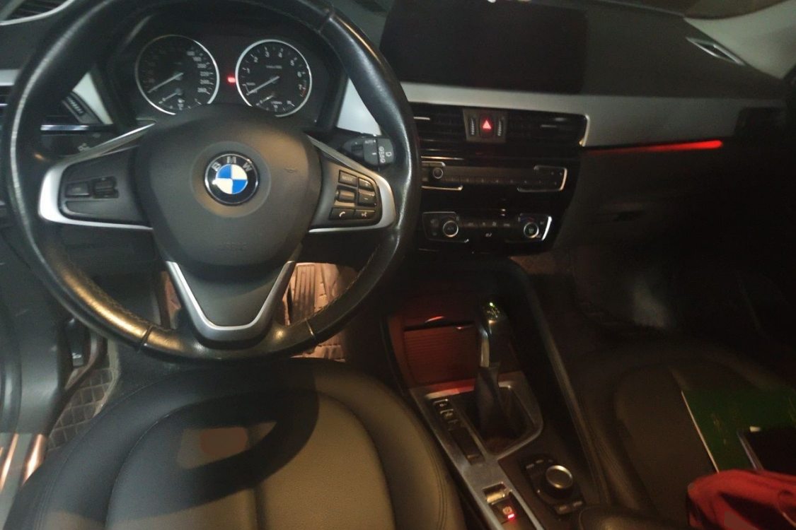 BMW X1 2017 #21 BMW X1 2017 car image #21