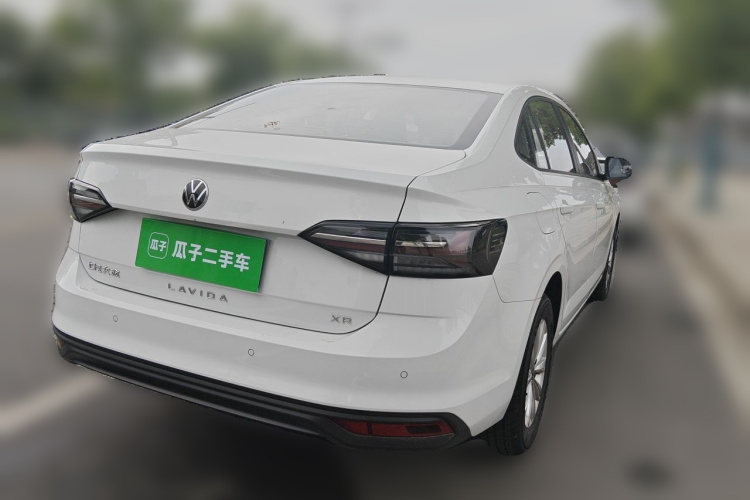 Volkswagen Lavida 2025 car image #5