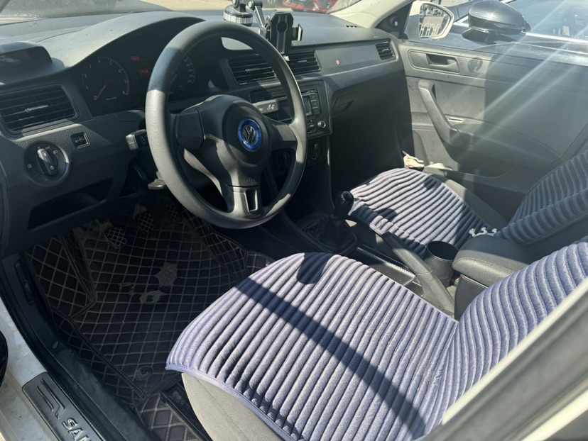 Volkswagen Santana 2015 immagine di auto #3