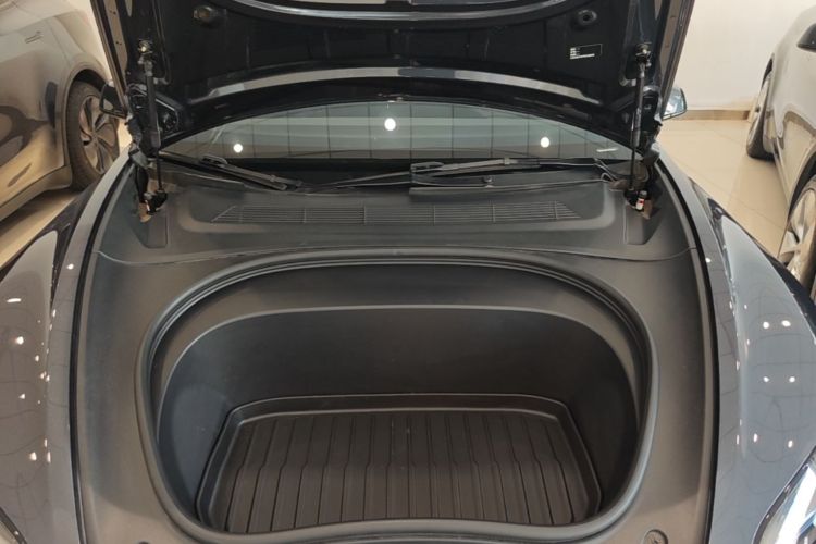 Tesla Model 3 2024 immagine di auto #22